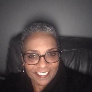 Meet your Posher, Jeanette